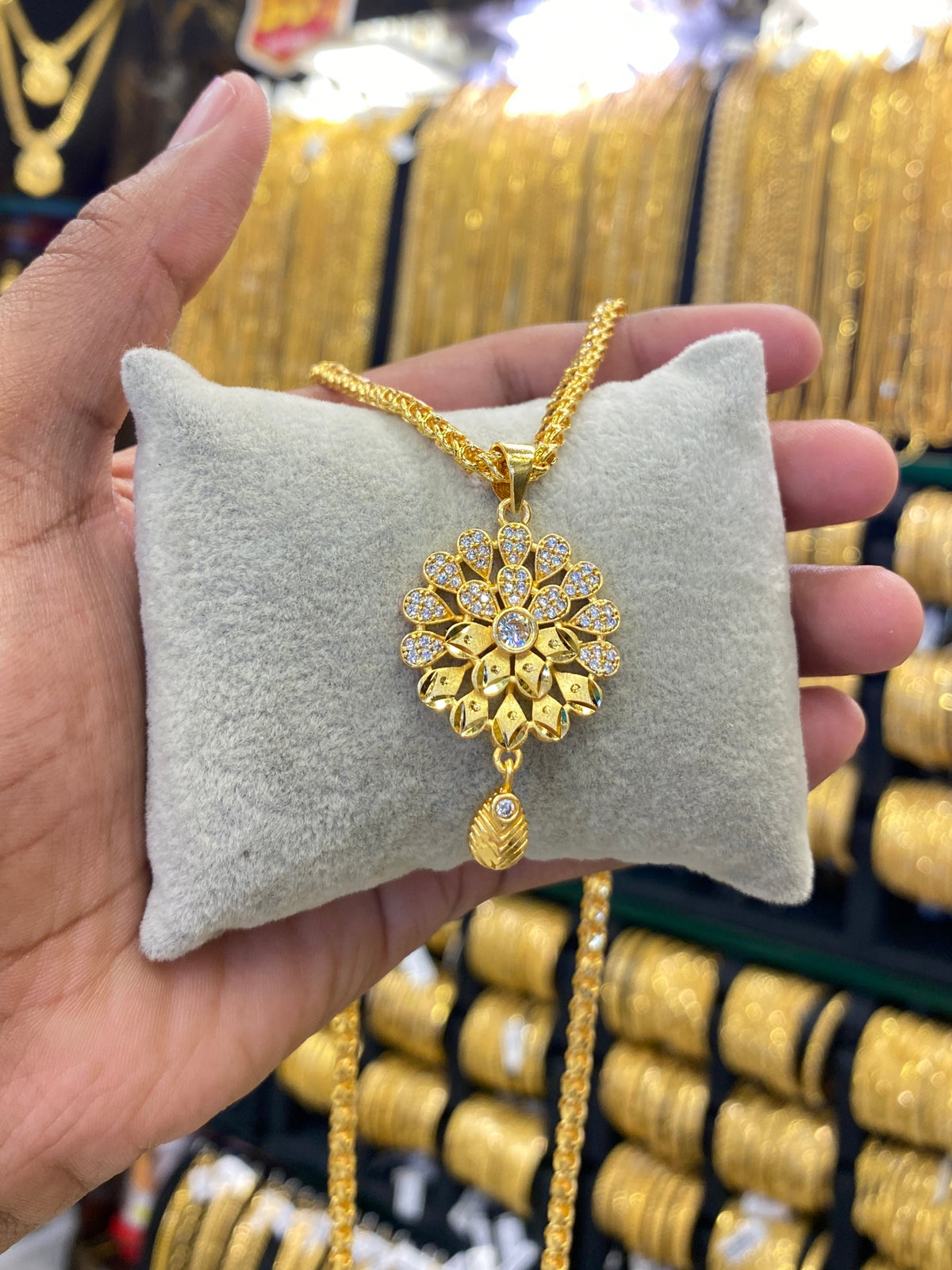 Pendant Sets