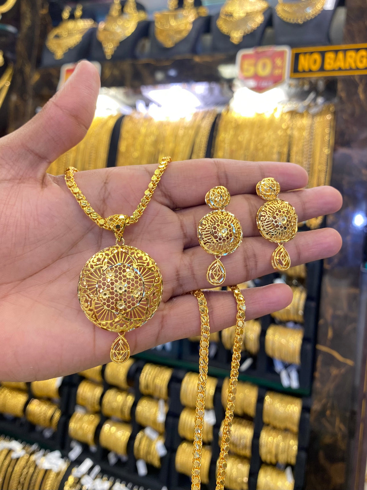 Turkish Style Pendant Set - Gold plated