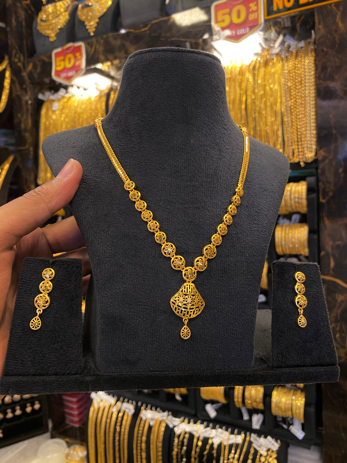 Turkish style neck set