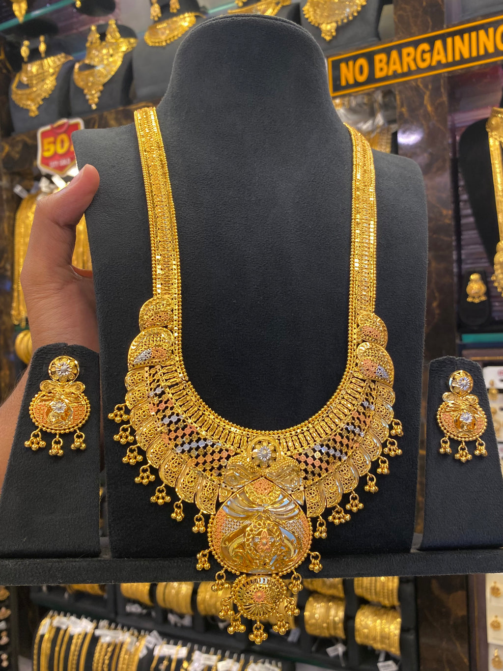 Calcutta Style Heavy Bridal Set Tri Mix - Gold Plated