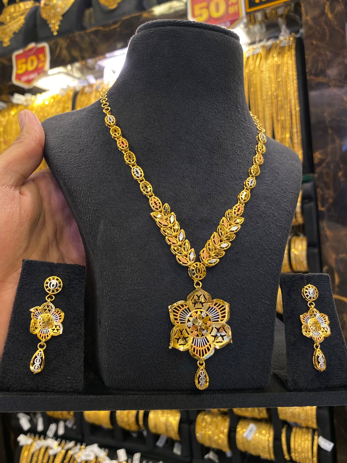 Turkish Style Neck Set Tri Mix- Gold Plated