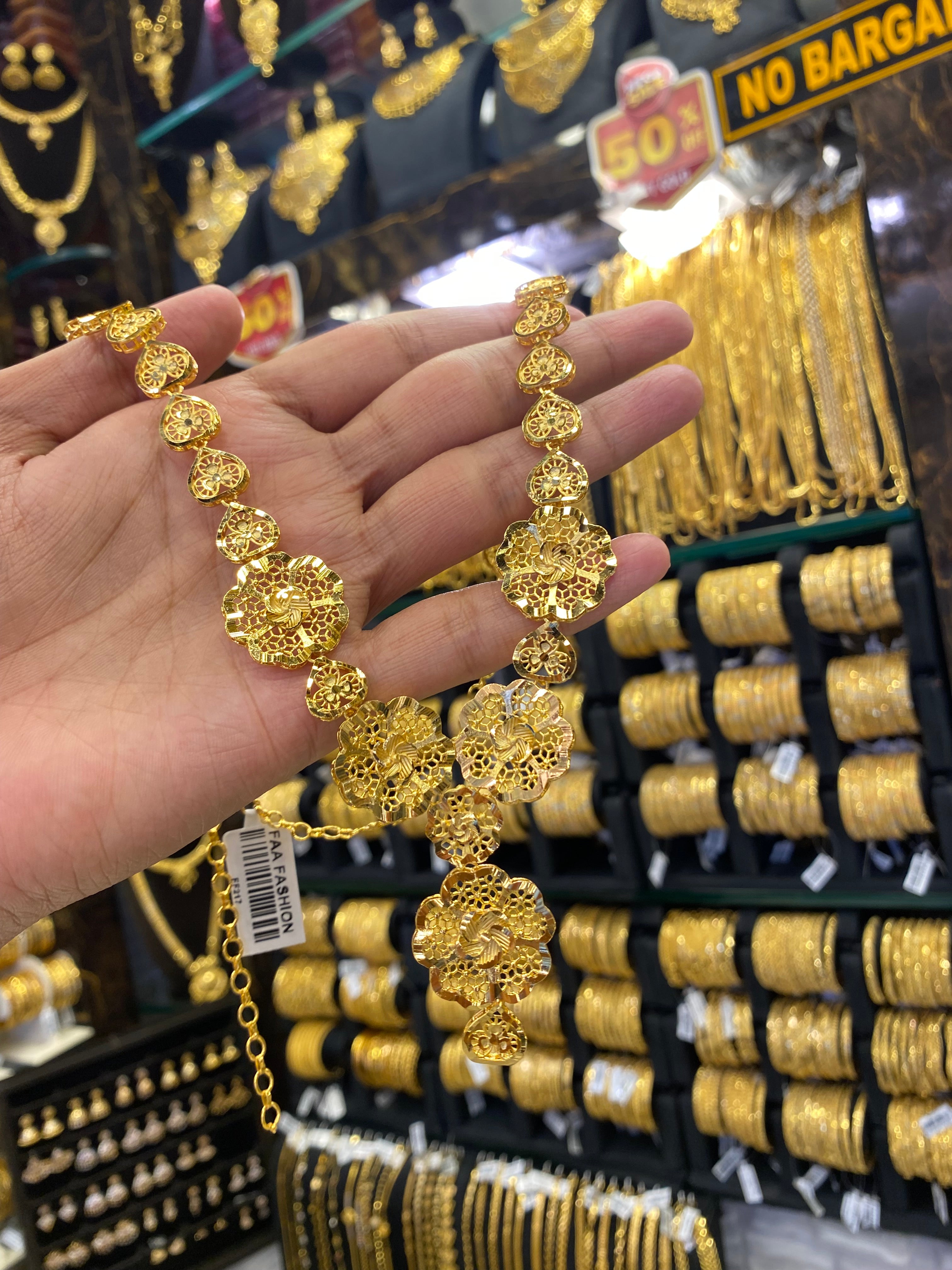 Turkish Style Middle Set Full Gold