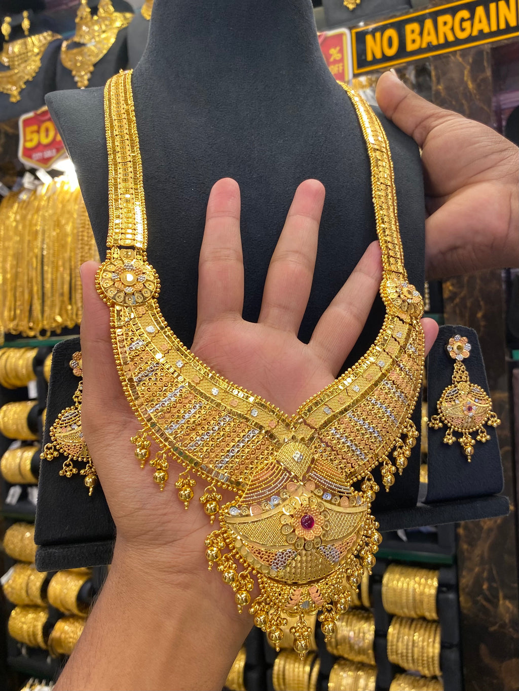 Calcutta Style Heavy Bridal Set Tri Mix - Gold Plated