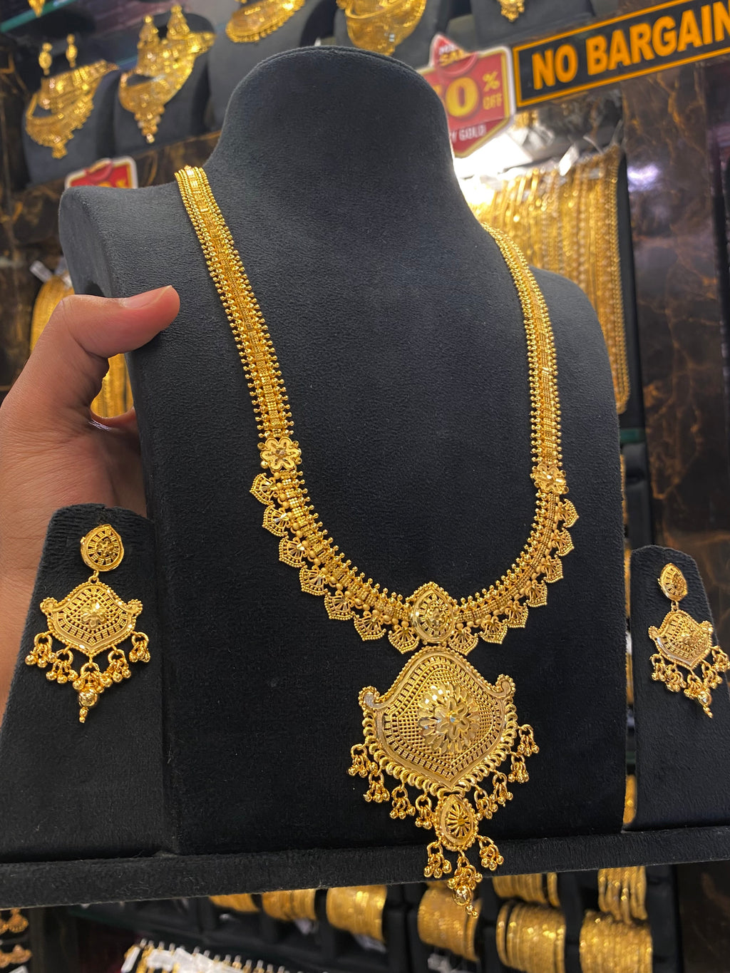 Calcutta Style Heavy Long Set Full Gold - Gold Plated