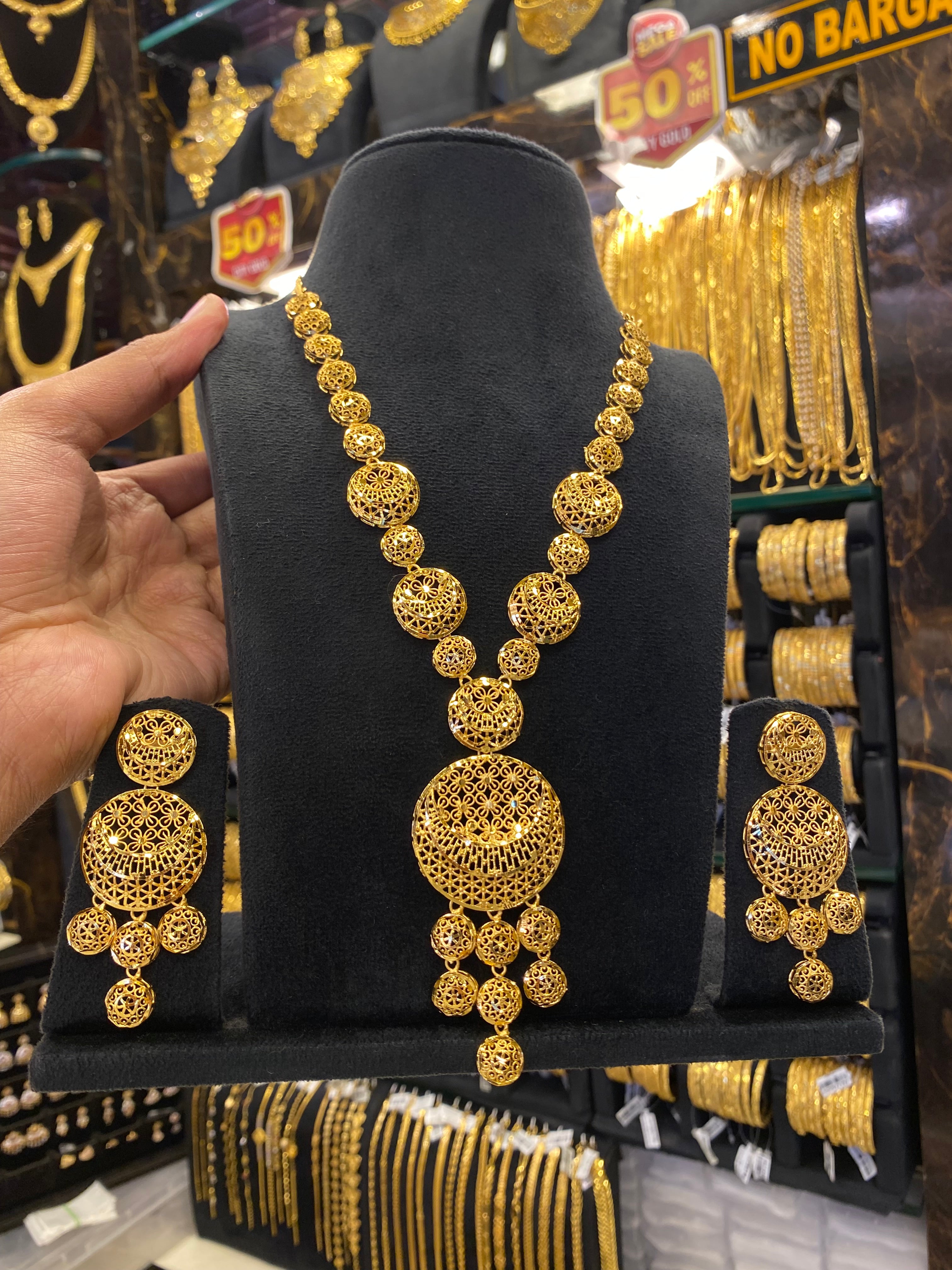 Turkish Style Middle Set Full Gold