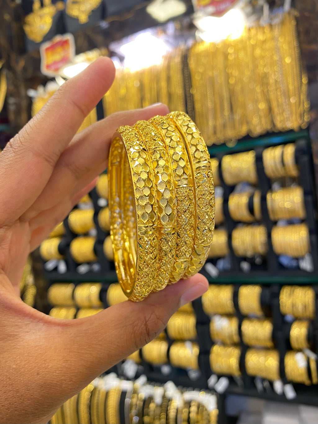 Gold plated bangles 4pcs - premium matte