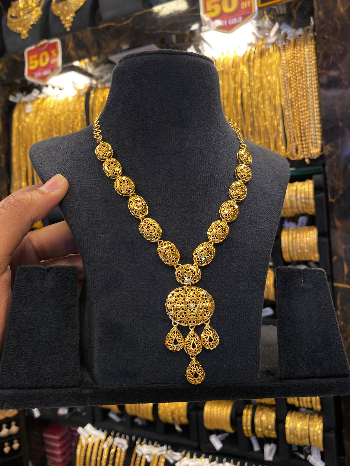 Turkish style neck set