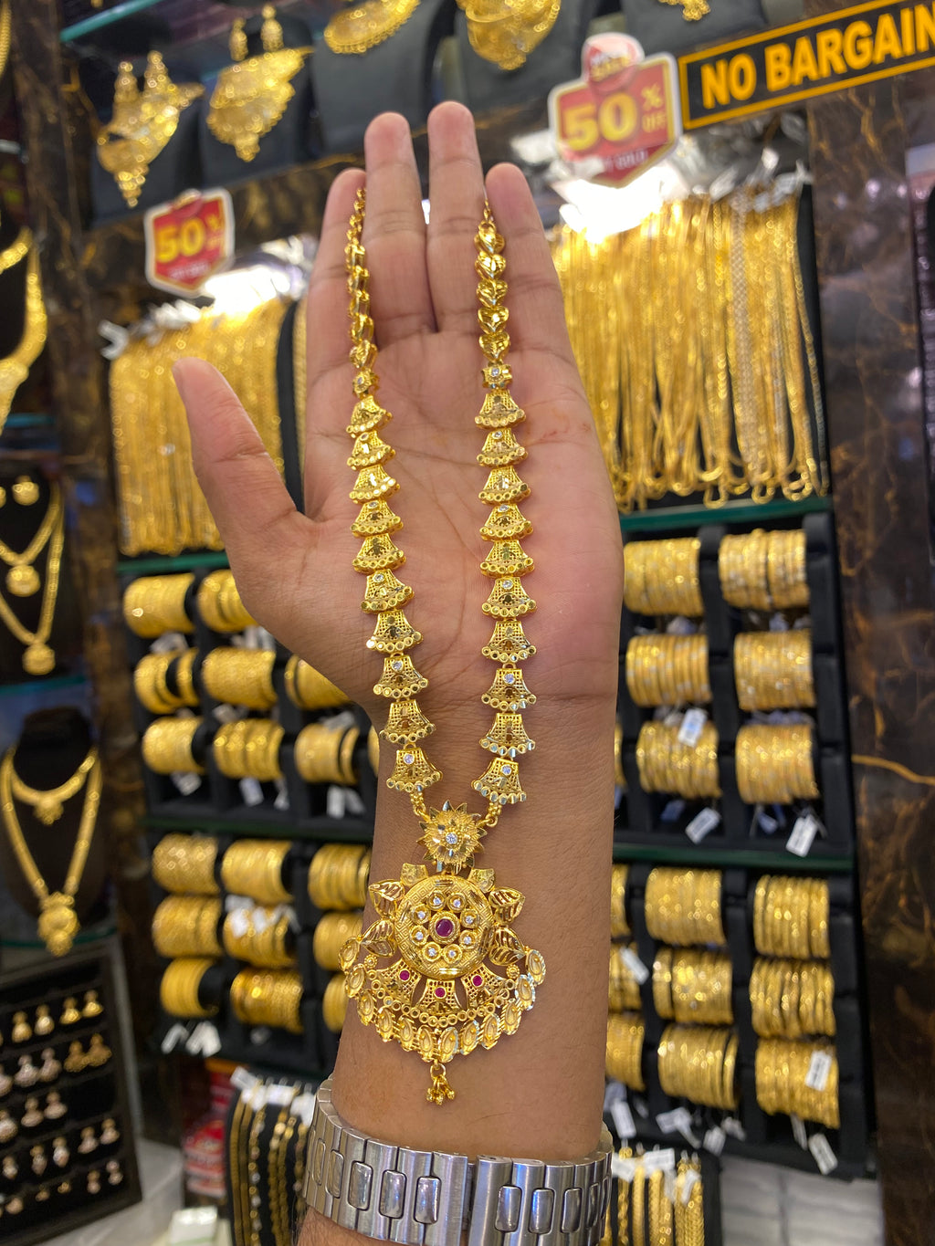 Turkish Style Middle Set Full Gold