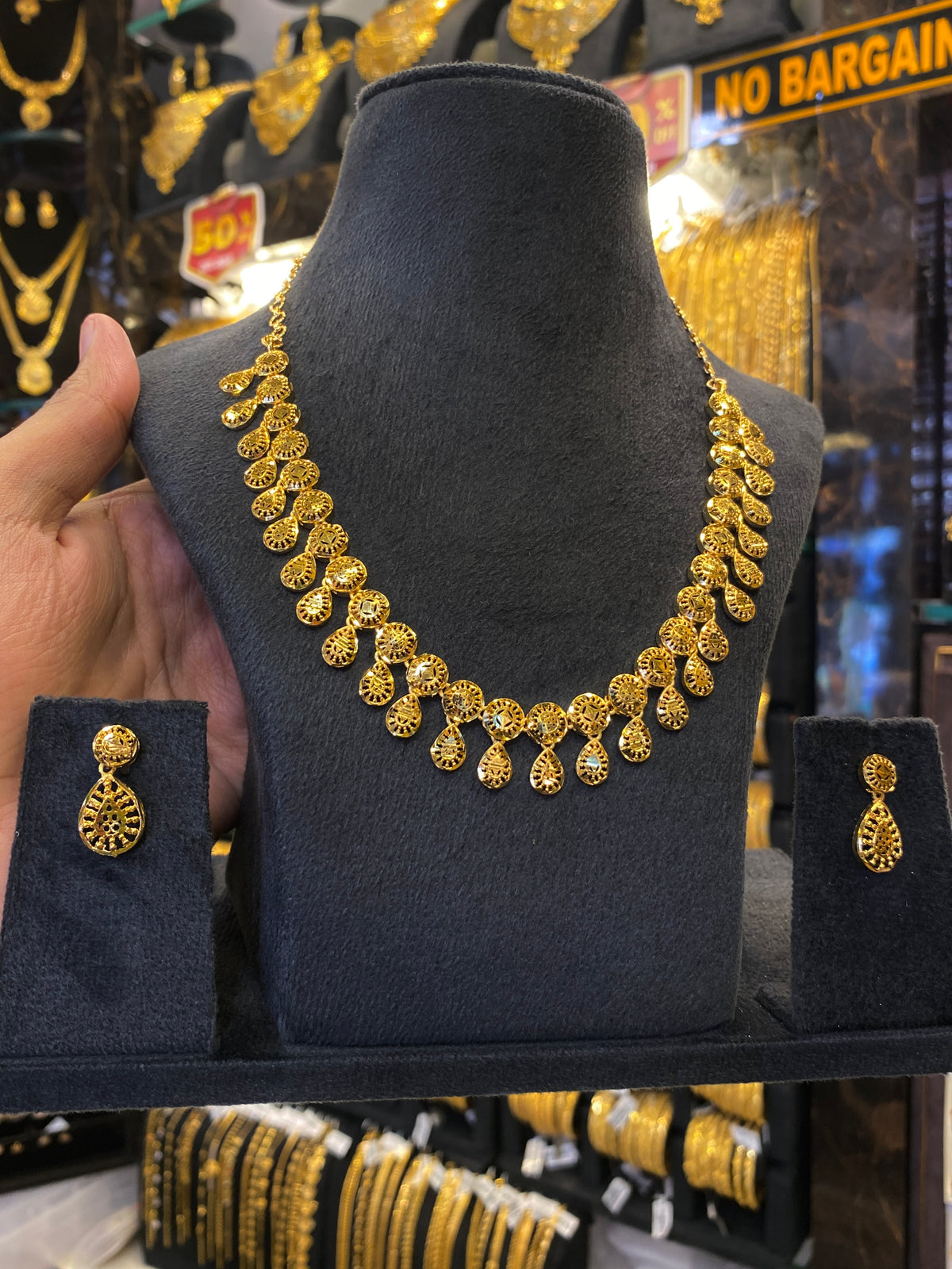 Turkish Style Neck Set Sleek Type - Gold Plated