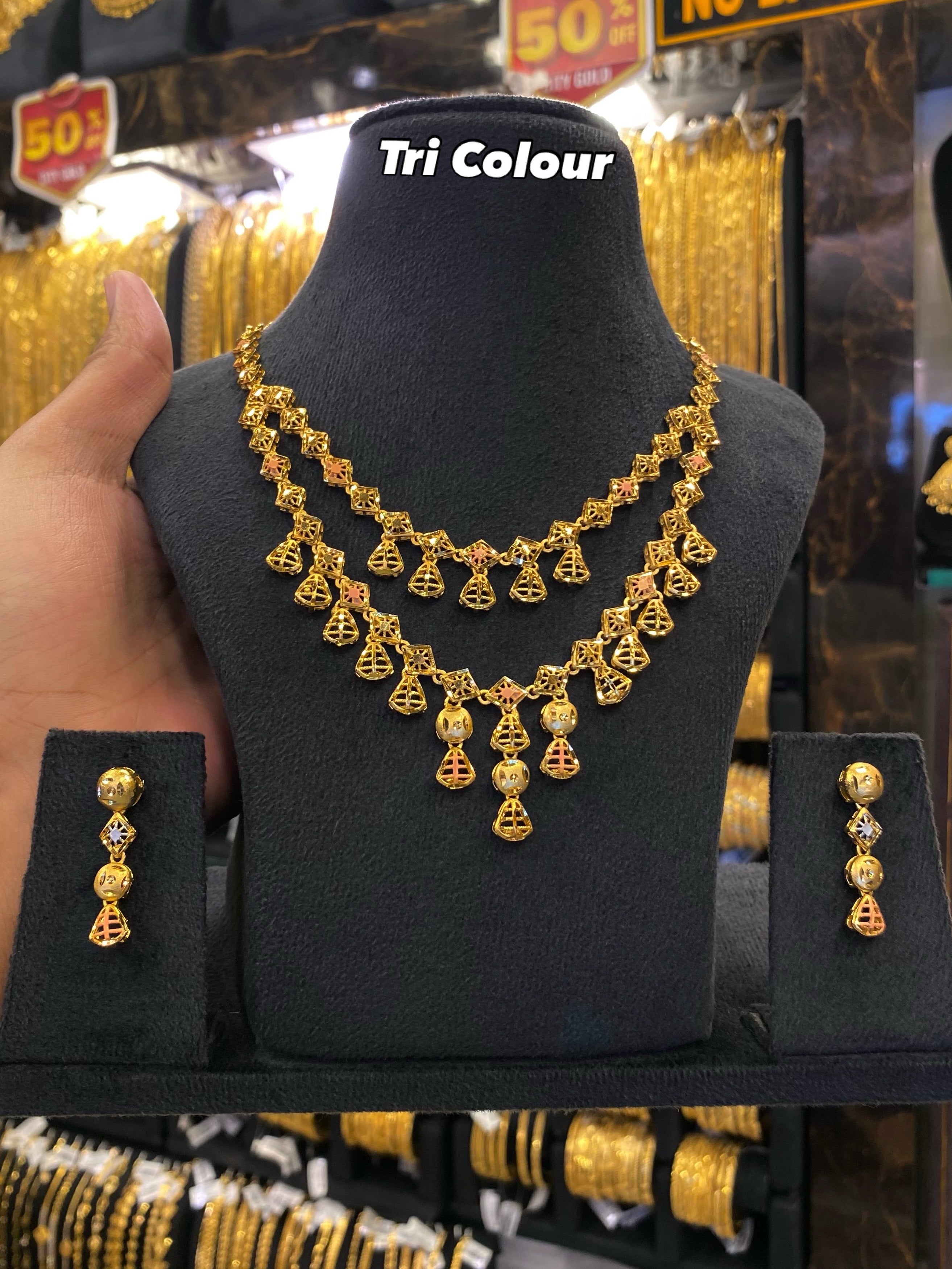 Turkish Style Neck Set Tri Mix