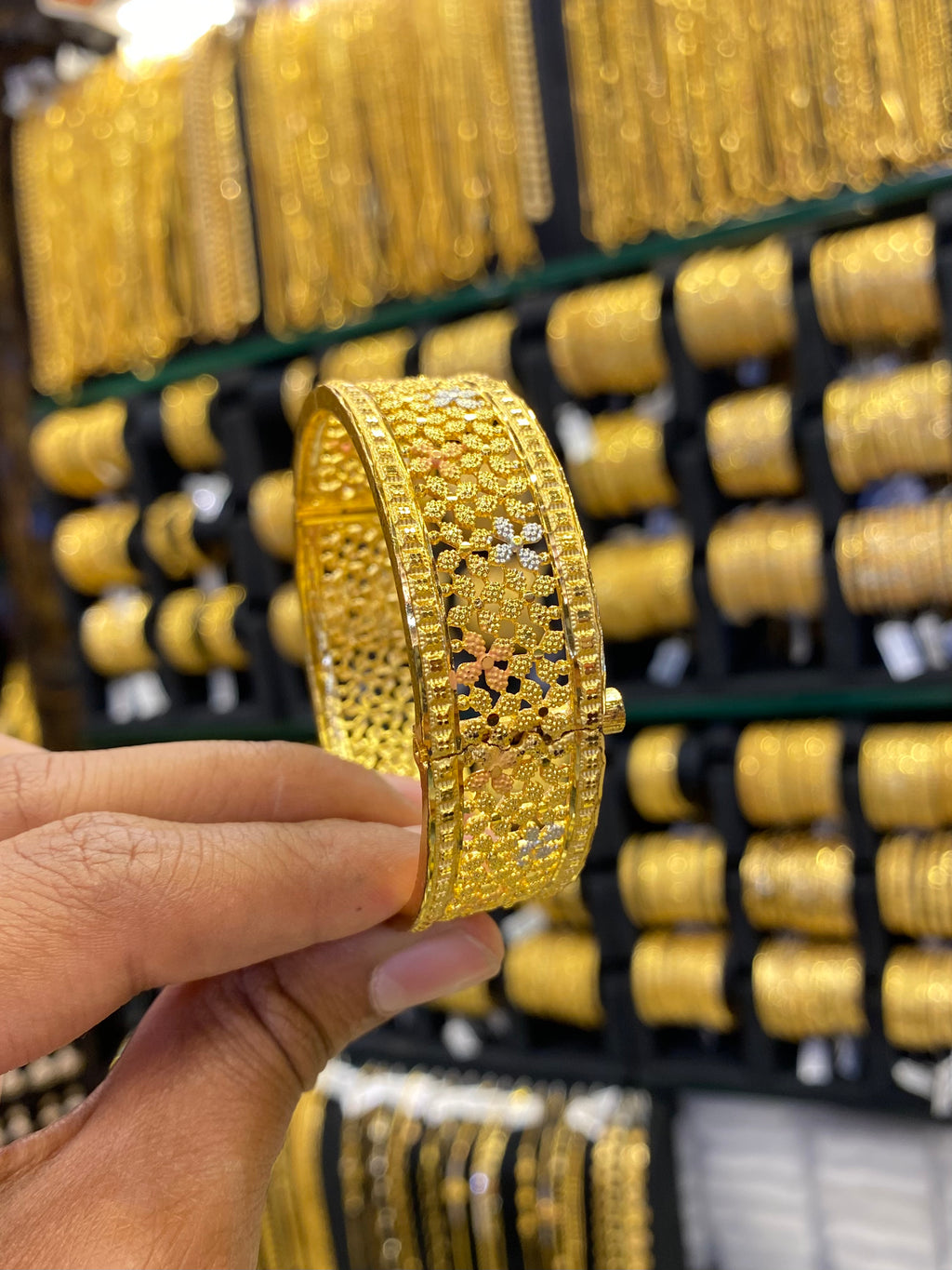 Tri colour screw kada bangle - 1pcs