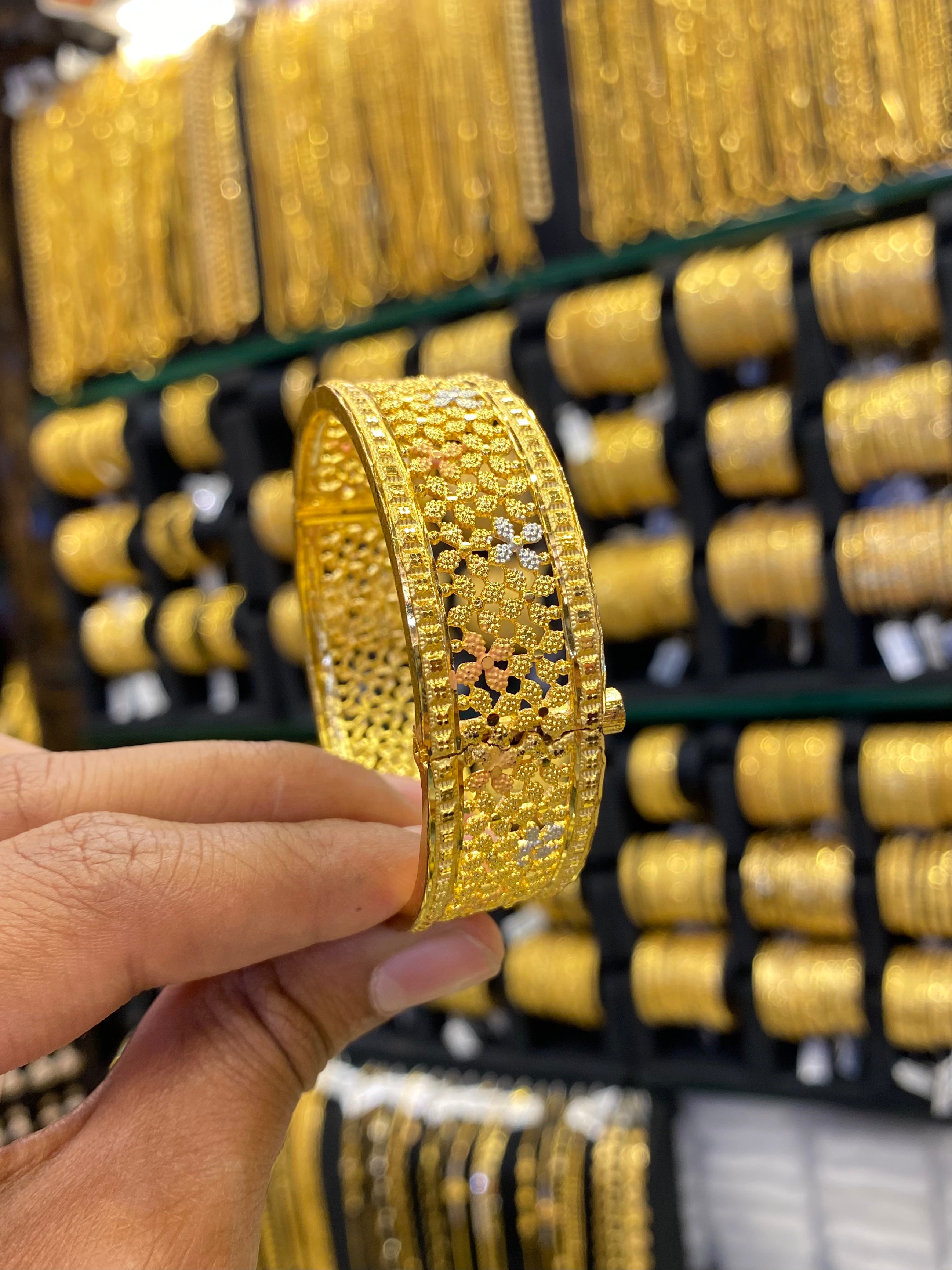 Tri colour screw kada bangle - 1pcs