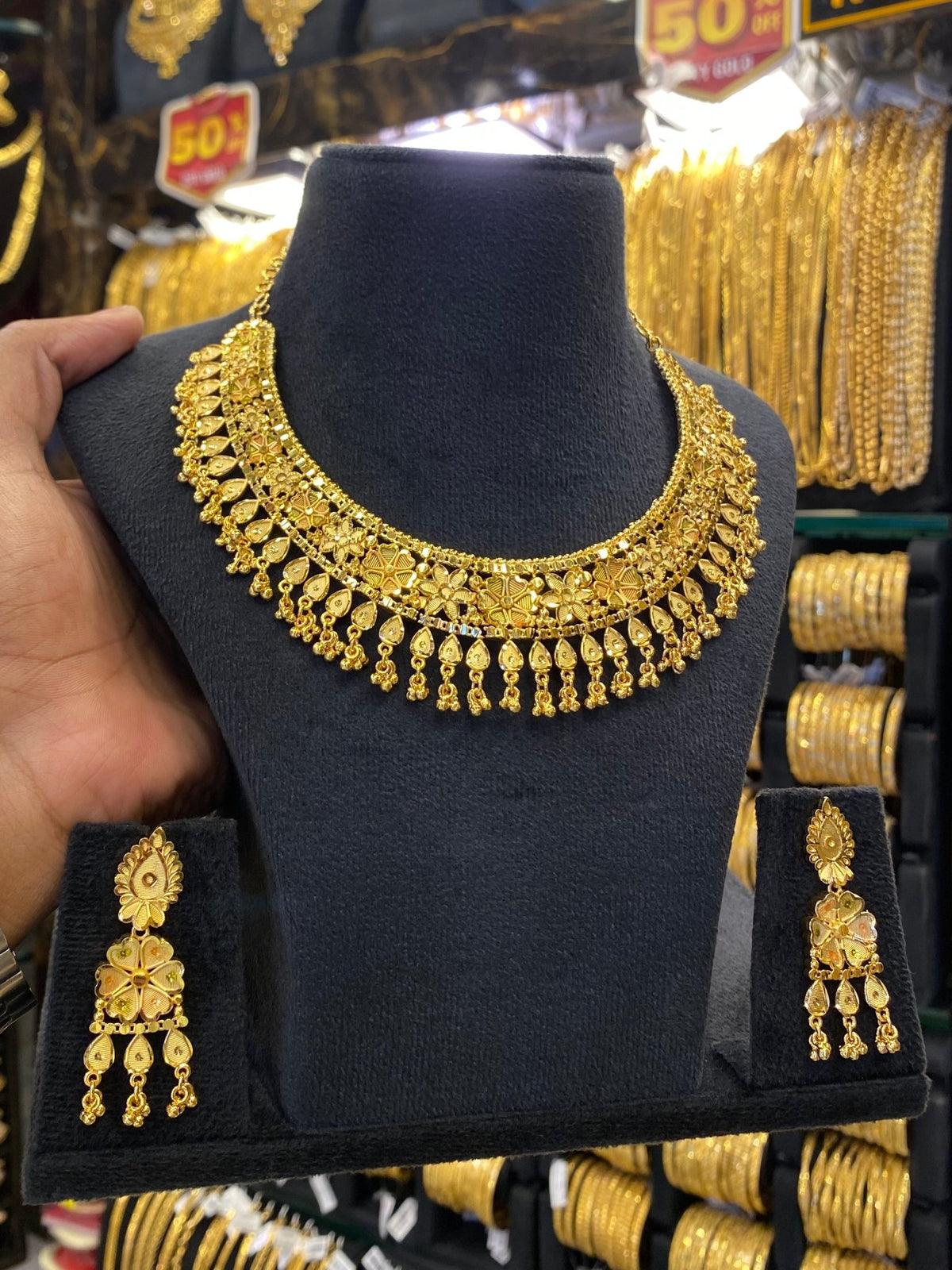 Calcutta Style Neck Set Meenakari - Gold Plated - FAA FASHION