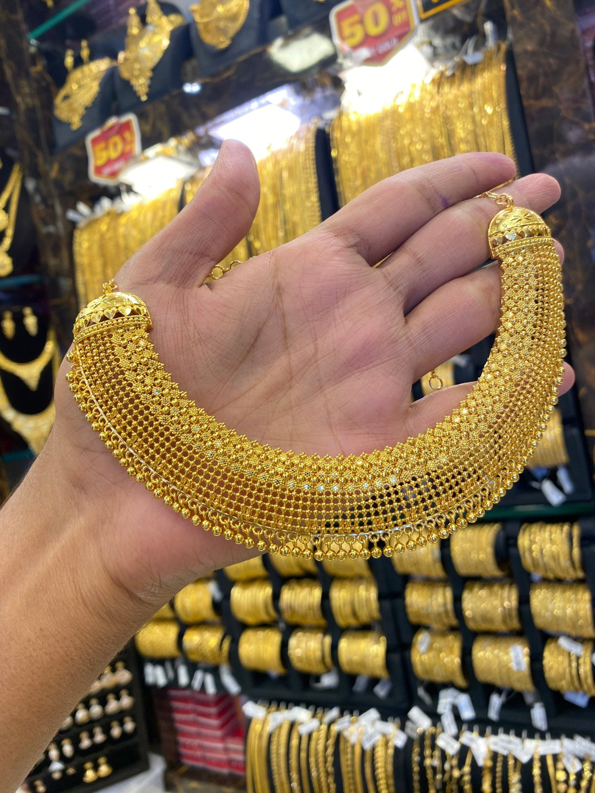 Calcutta Style Neck U Set - Gold Plated - FAA FASHION