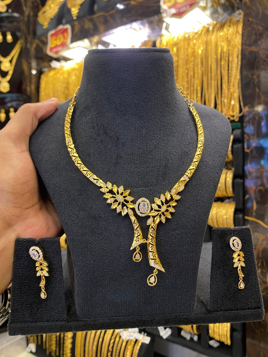 Cz Neck Set Full White - Gold Plated - FAA FASHION