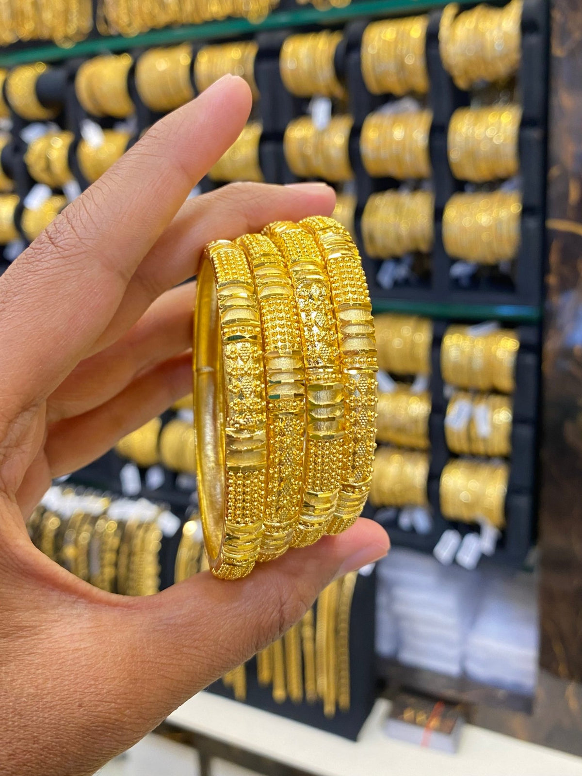 Gold plated Bangles set of 4 - FAA FASHION