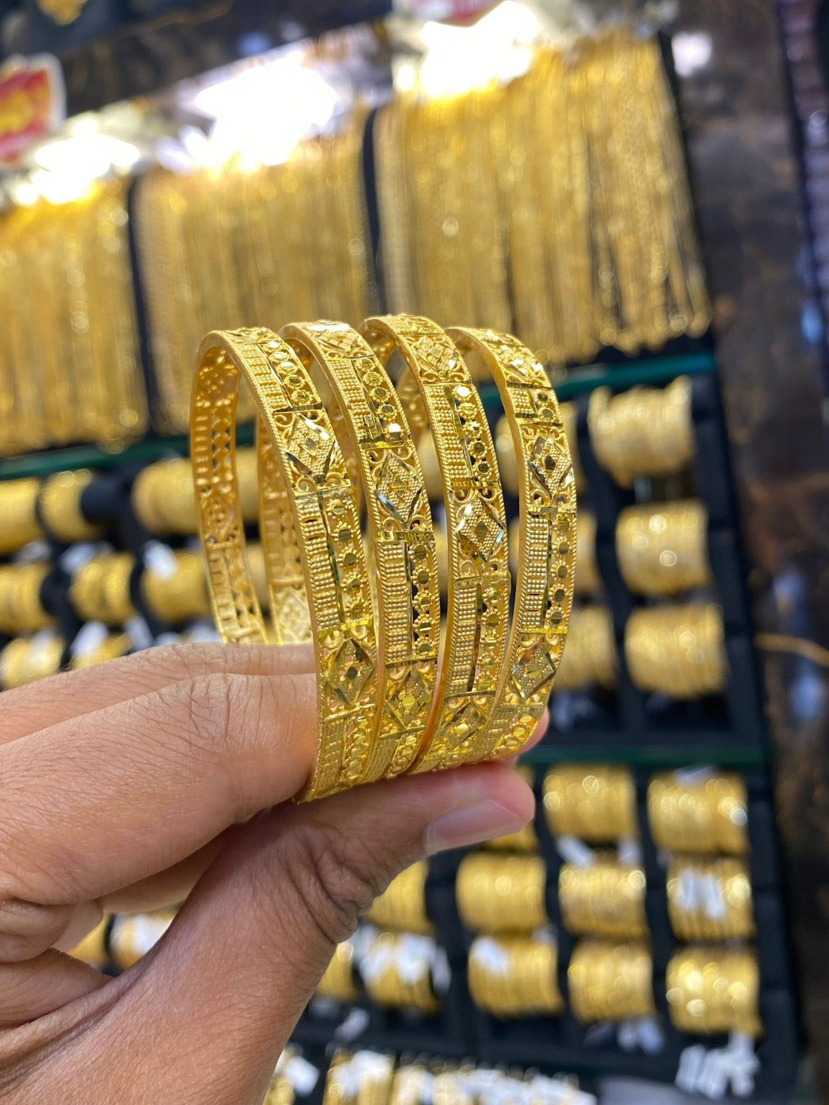 Gold plated Bangles set of 4 - FAA FASHION