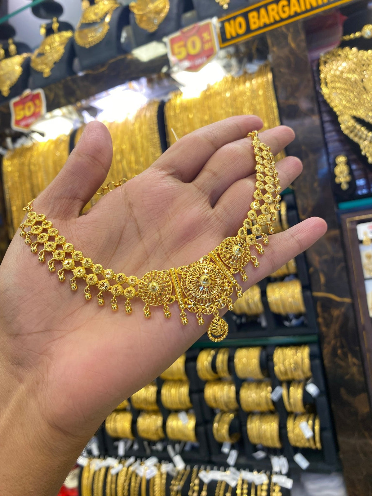 Gold plated neck set - Drops design - FAA FASHION
