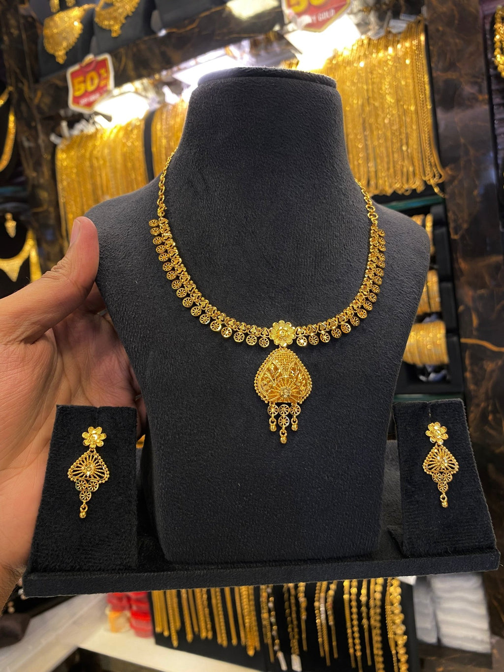 Gold plated neck set - premium finish - FAA FASHION