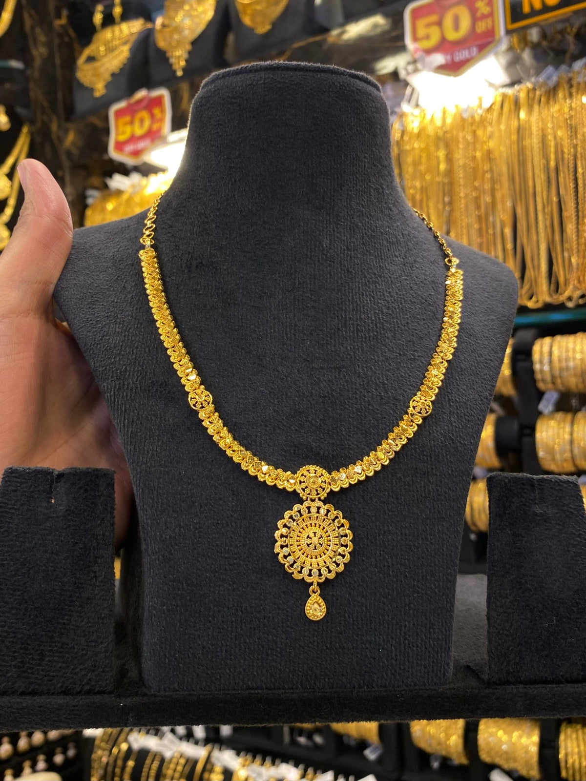 Gold Plated Sleek Neck Set Full Gold - FAA FASHION