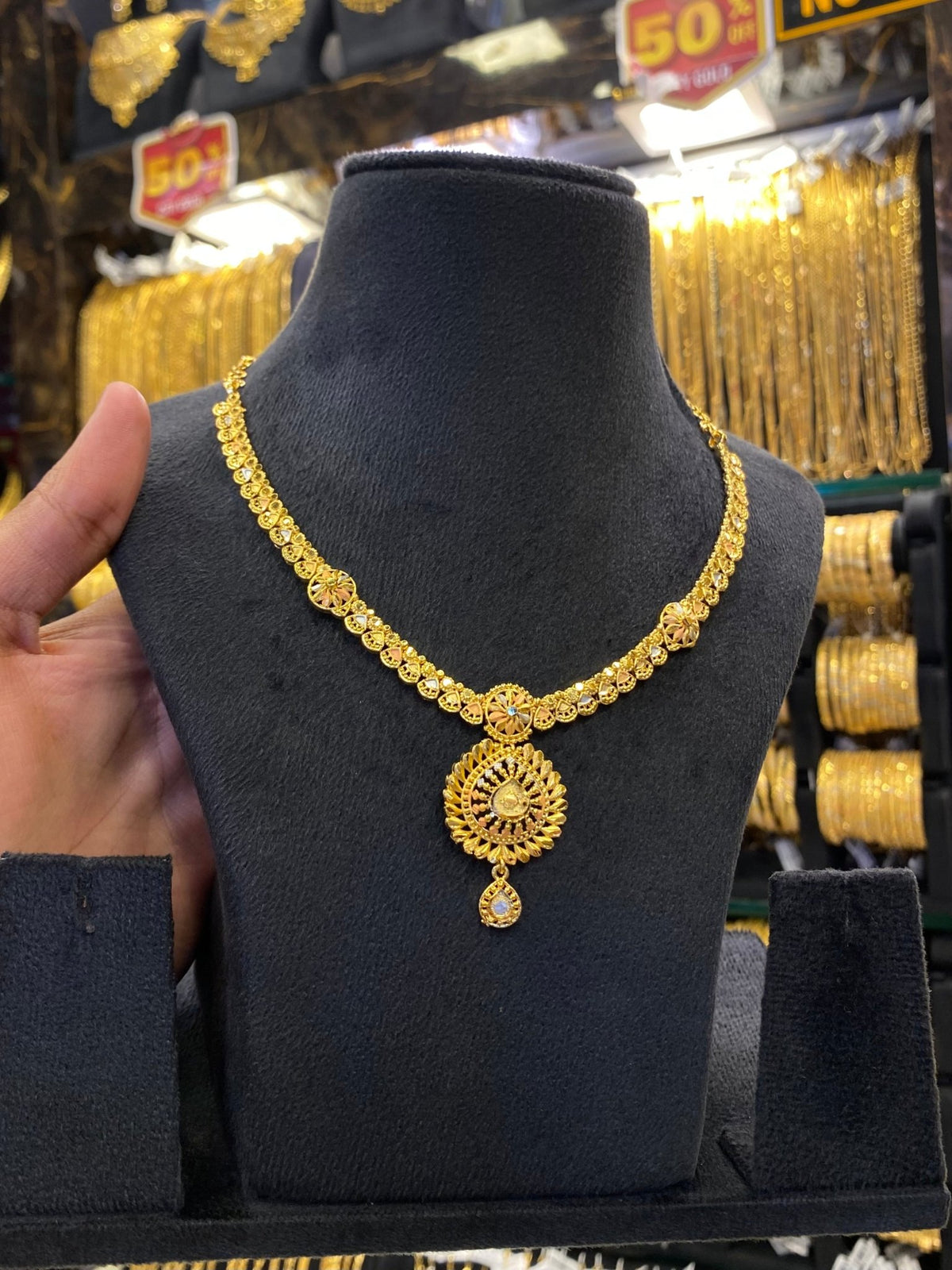 Gold Plated Sleek Neck Set Tri Mix - Gold Look - FAA FASHION