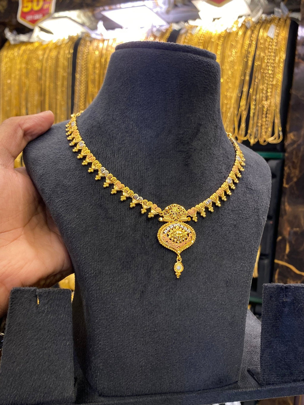 Gold Plated Sleek Neck Set Tri Mix - Gold Look - FAA FASHION