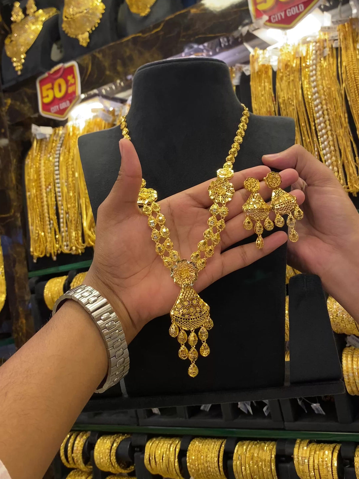 Turkish Style Middle Set Full Gold