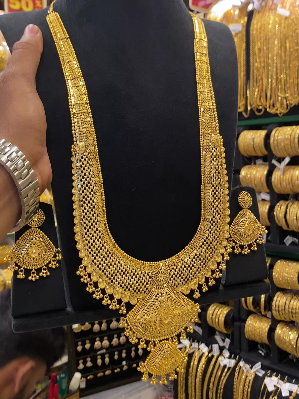 Calcutta Style Bridal Set Full Gold